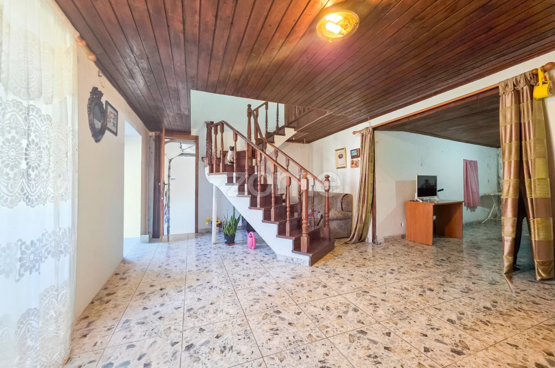 Moradia T3 para Venda em Lagoa (Santa Cruz) Foto 5