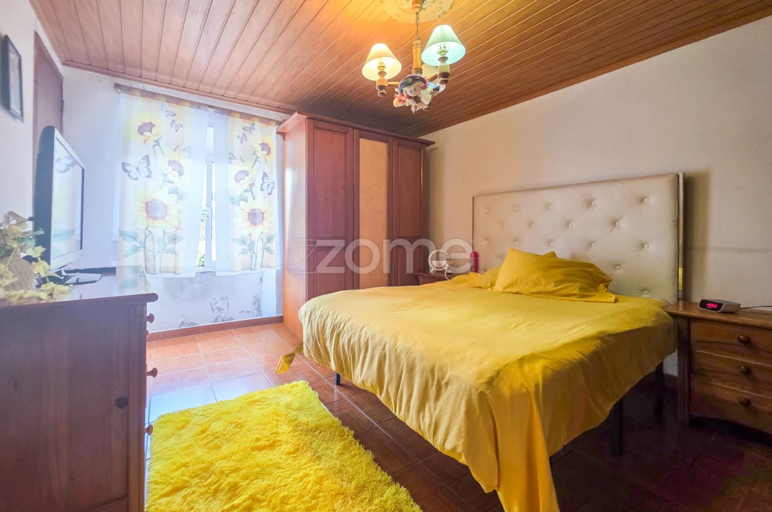 Moradia T3 para Venda em Lagoa (Santa Cruz) Foto 6