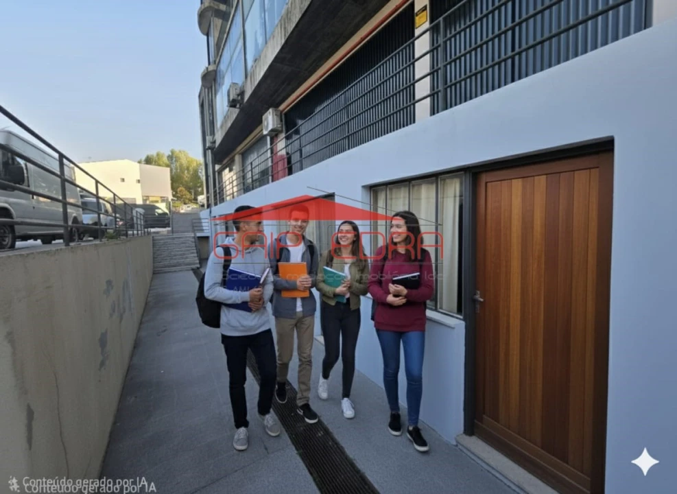 Loja para Venda em Paredes Foto 1