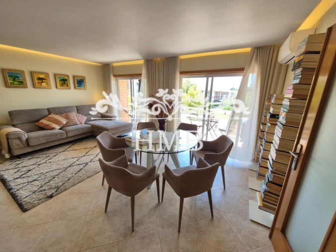 Apartamento T2 para Venda em Alvor Foto 2