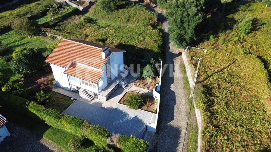 Moradia T4 para Venda em Vilar de Mouros