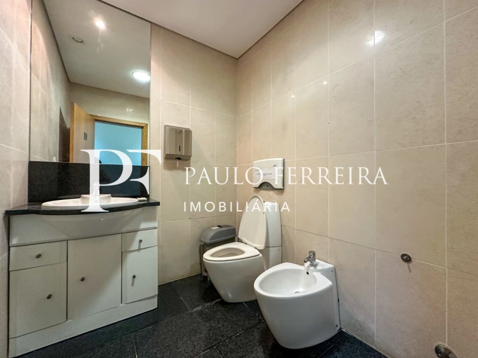 Escritório para Arrendamento em Valongo Foto 28