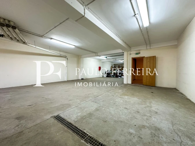 Escritório para Arrendamento em Valongo Foto 8