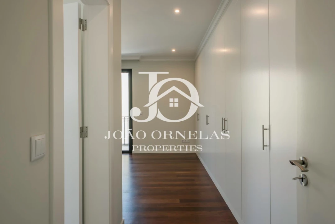 Moradia T3 para Venda em São Martinho Foto 13