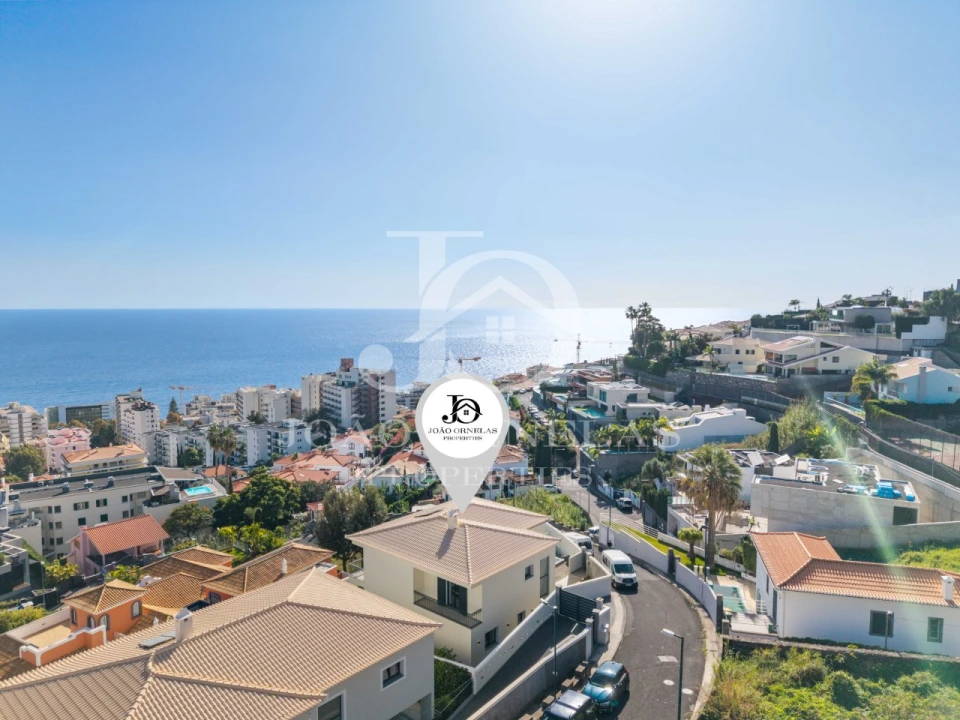 Moradia T3 para Venda em São Martinho Foto 9