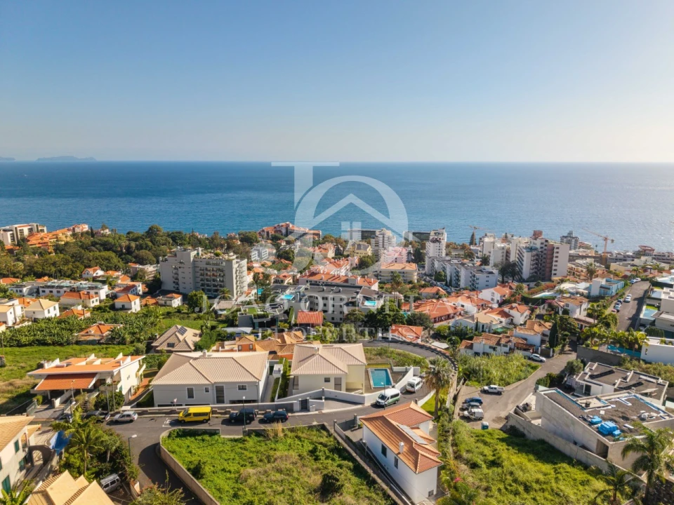 Moradia T3 para Venda em São Martinho Foto 16