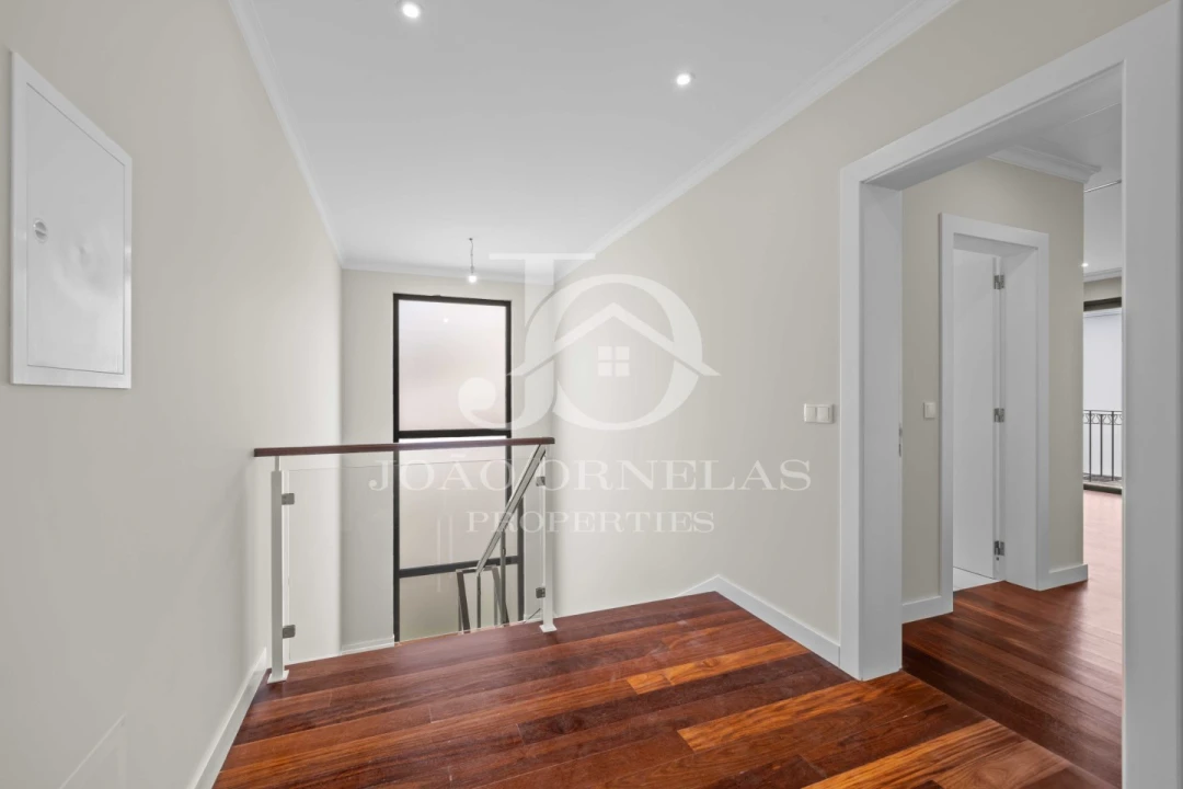 Moradia T3 para Venda em São Martinho Foto 31