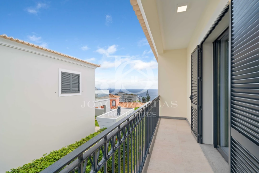 Moradia T3 para Venda em São Martinho Foto 37