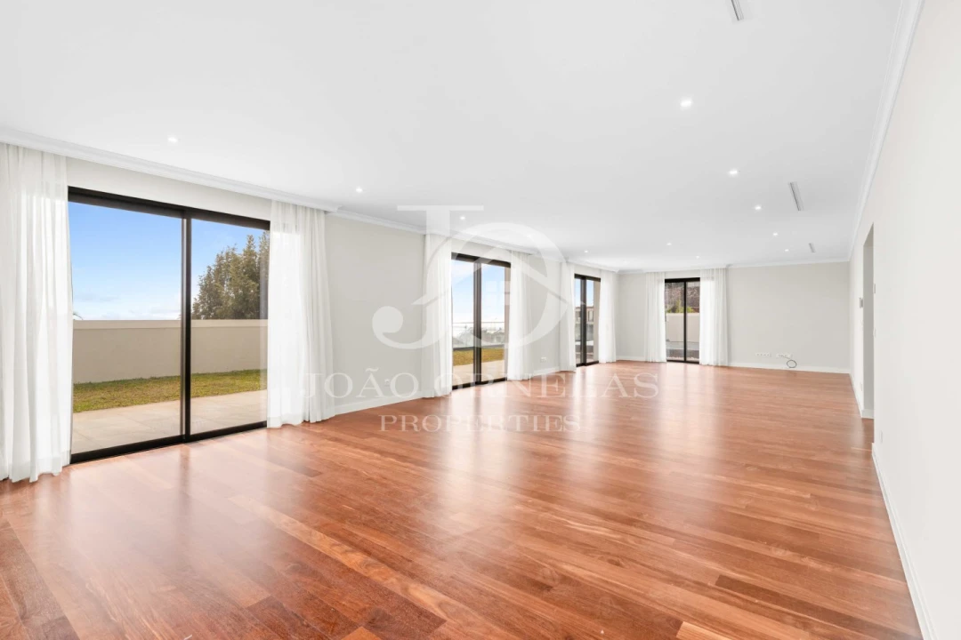 Moradia T3 para Venda em São Martinho Foto 61