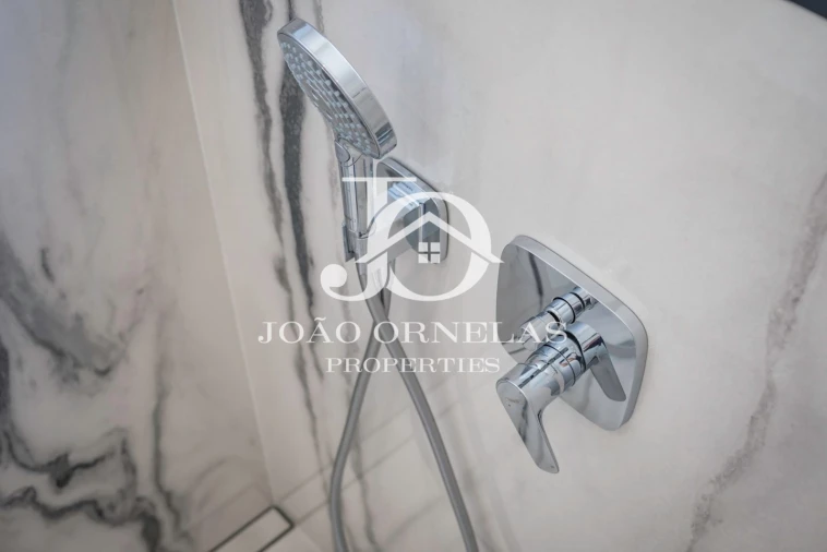 Moradia T3 para Venda em São Martinho Foto 18