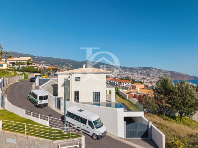 Moradia T3 para Venda em São Martinho Foto 6