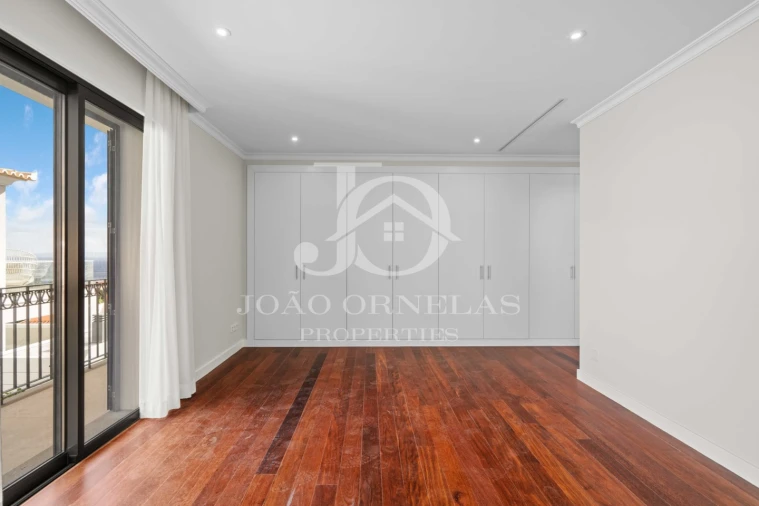 Moradia T3 para Venda em São Martinho Foto 35