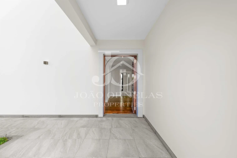 Moradia T3 para Venda em São Martinho Foto 53