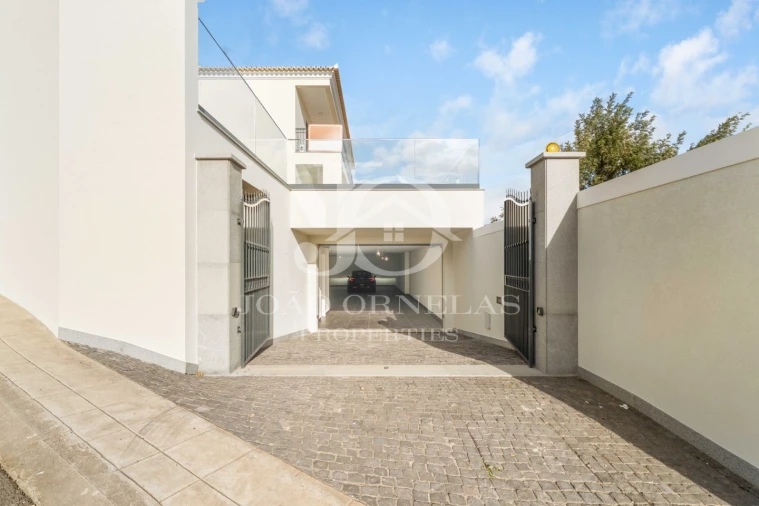 Moradia T3 para Venda em São Martinho Foto 66