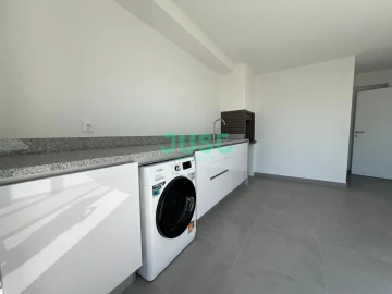 Moradia T4 para Venda em Corroios