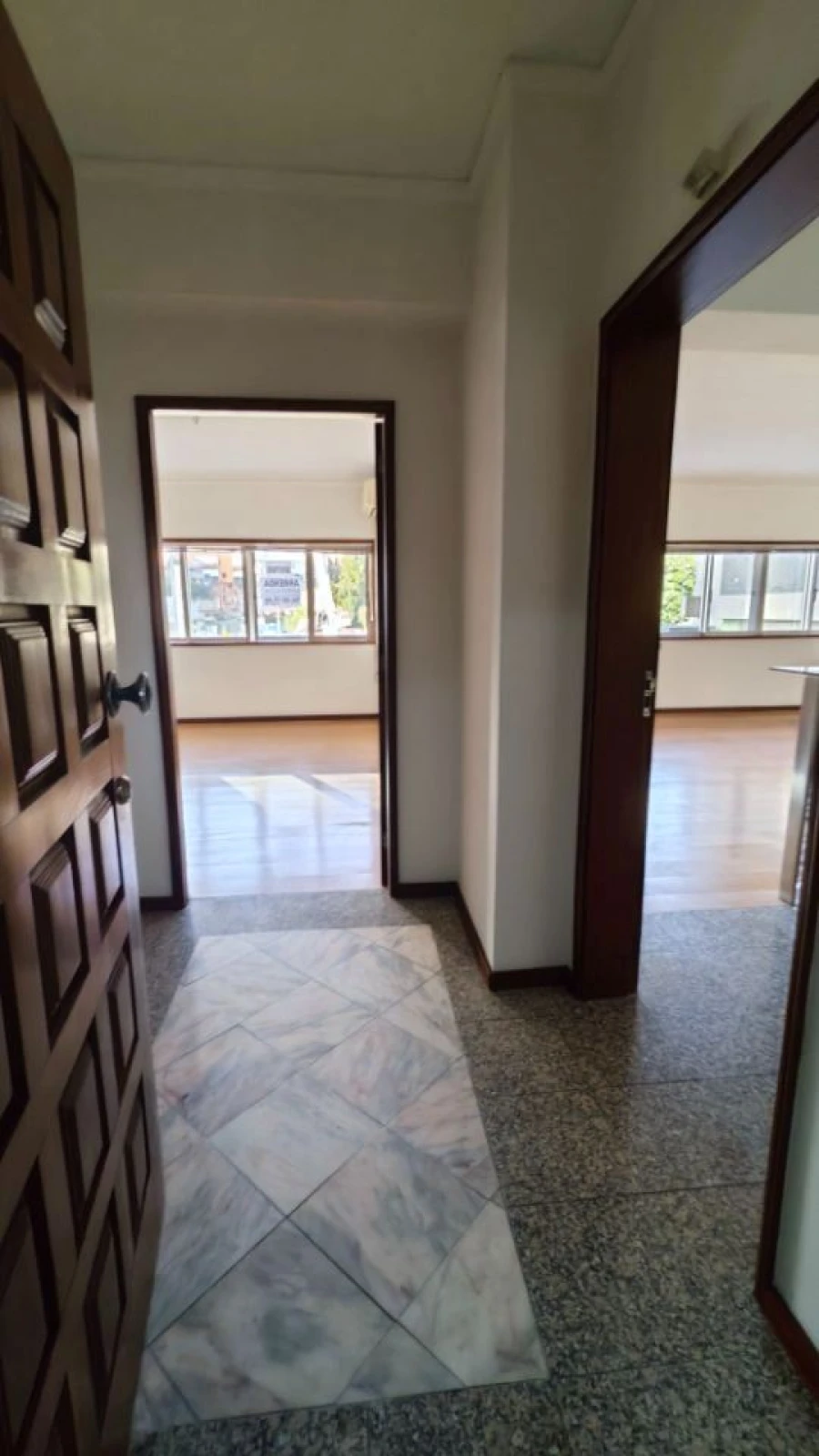 Escritório para Arrendamento em Arcozelo Foto 7