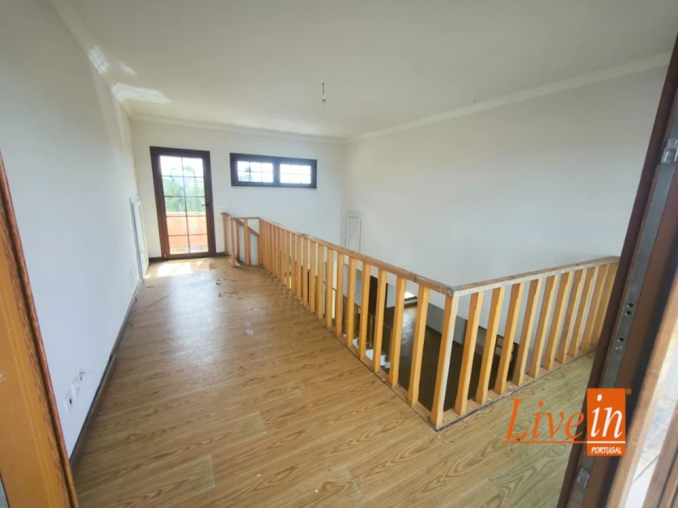 Moradia T3 para Venda em Barrio Foto 8