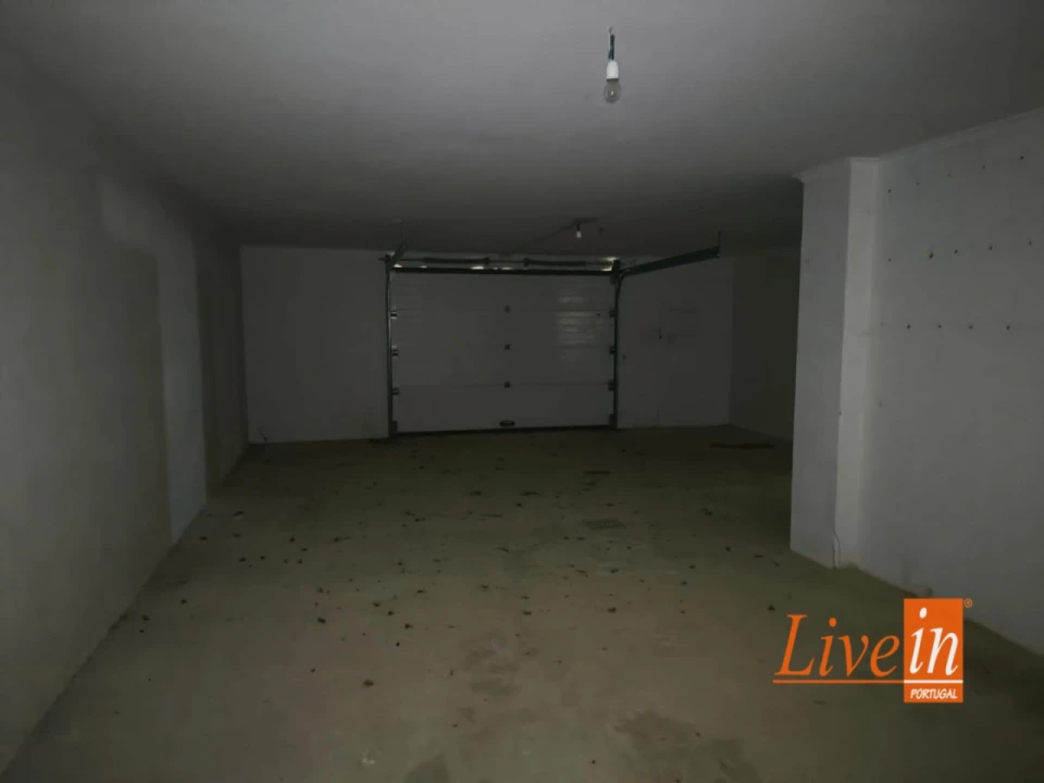 Moradia T3 para Venda em Barrio Foto 12