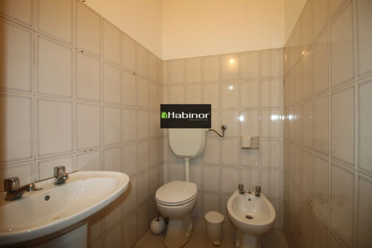 Loja para Arrendamento em Santa Maria Maior e Monserrate e Meadela Foto 7