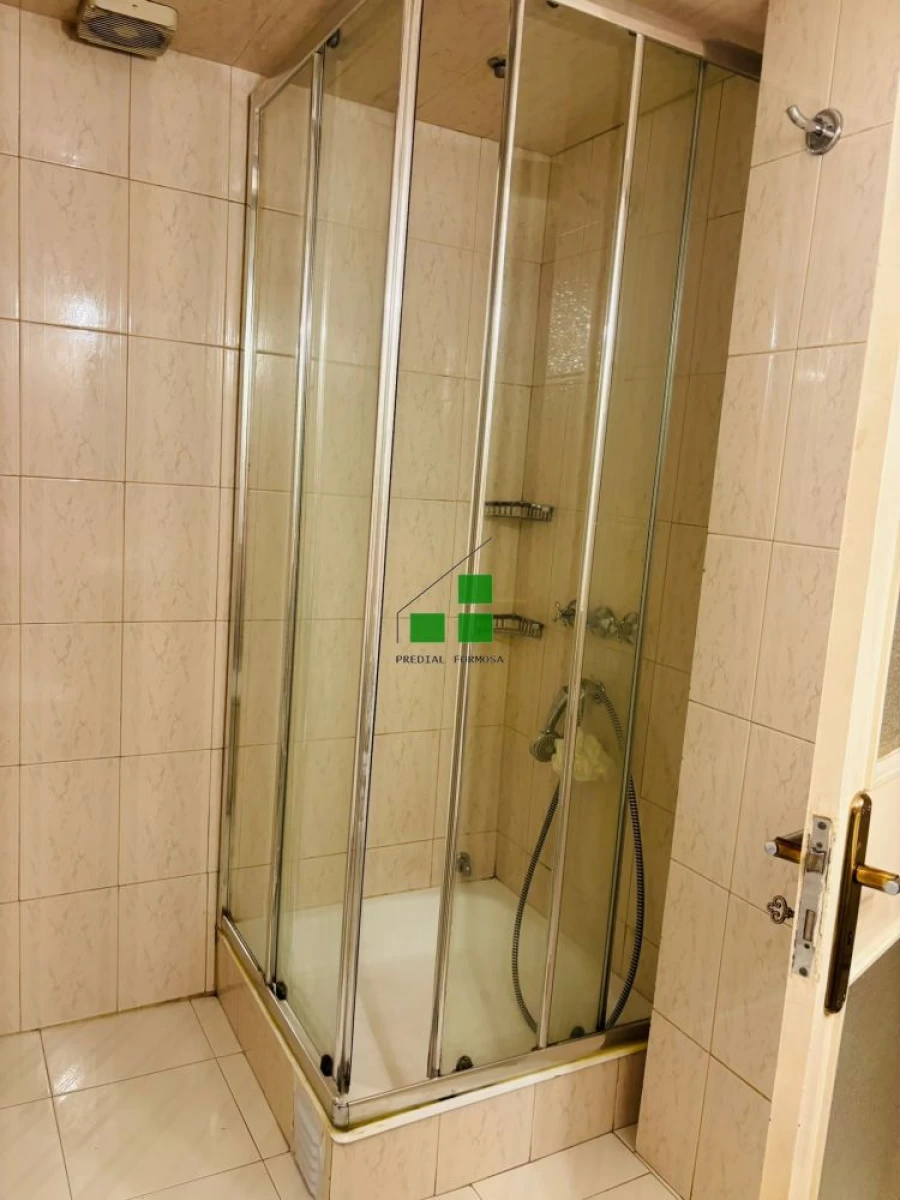 Apartamento T1 para Venda em Paranhos Foto 13