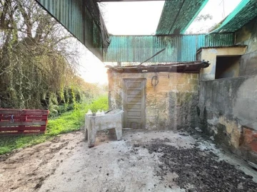 Terreno para Venda em Serzedo e Perosinho