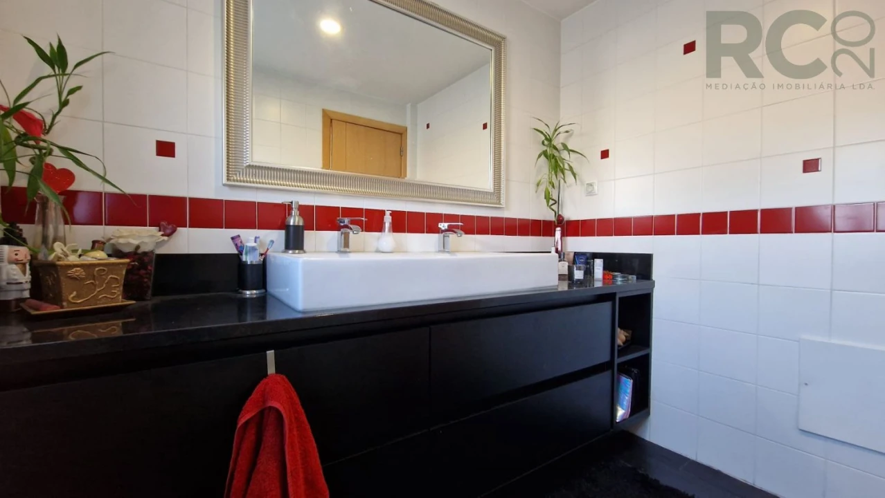 Moradia T4 para Venda em Ponte do Rol Foto 27