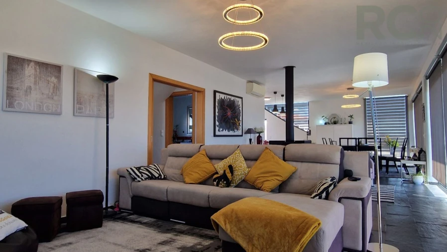 Moradia T4 para Venda em Ponte do Rol Foto 2