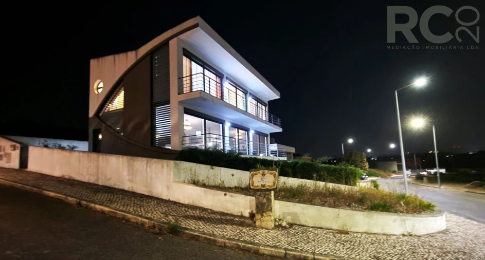 Moradia T4 para Venda em Ponte do Rol Foto 5