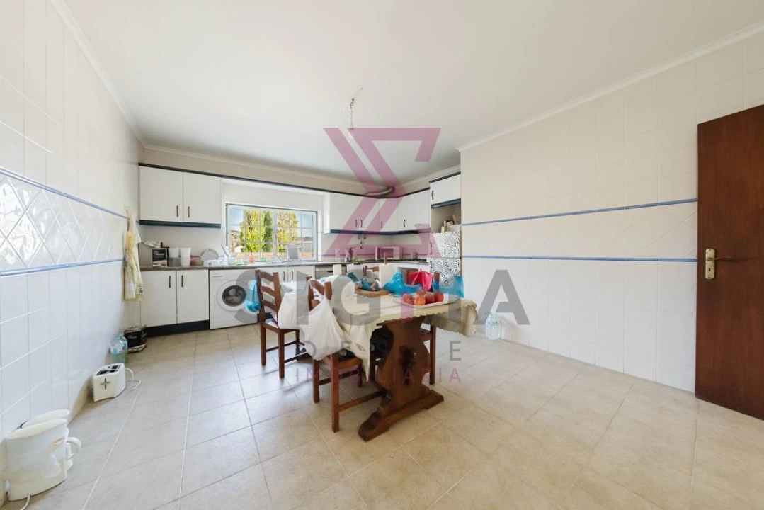 Moradia T3 para Venda em Roliça Foto 31