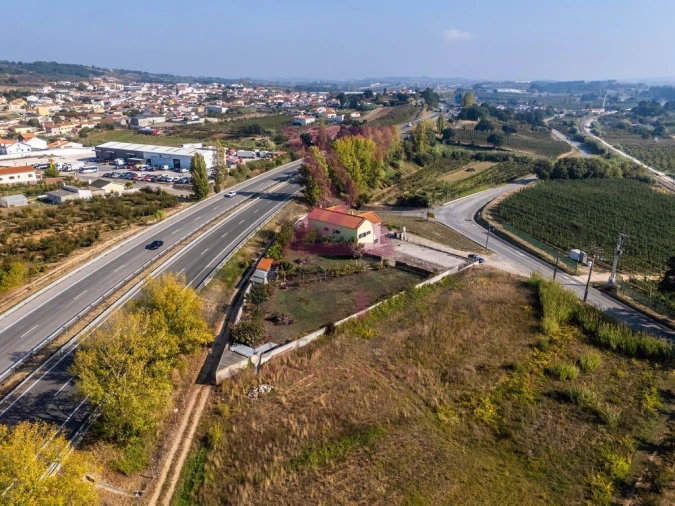 Moradia T3 para Venda em Roliça Foto 11