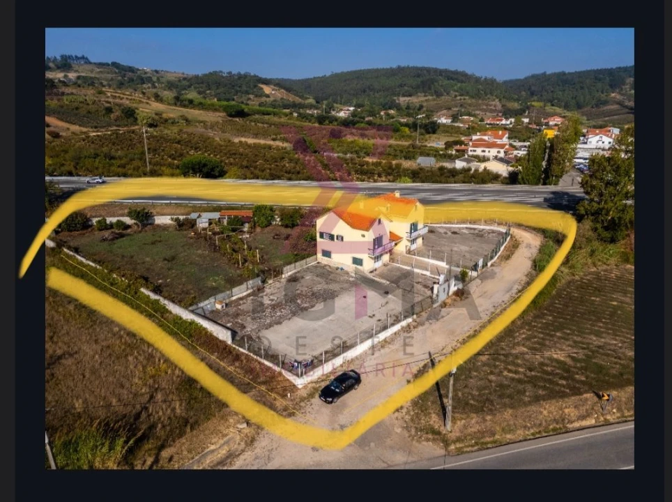 Moradia T3 para Venda em Roliça Foto 12