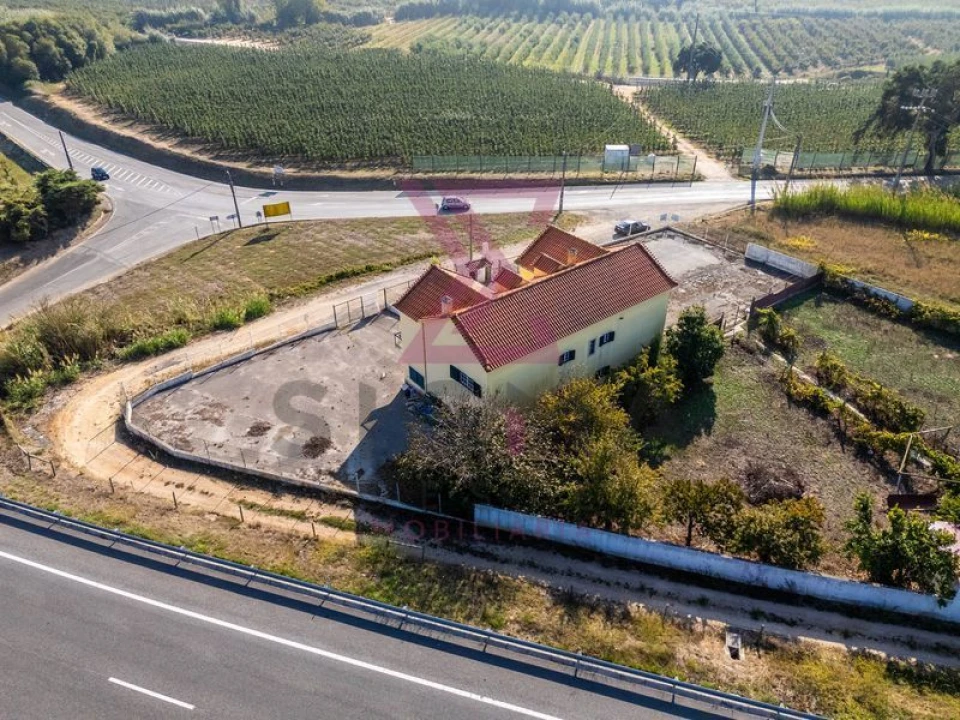 Moradia T3 para Venda em Roliça Foto 4