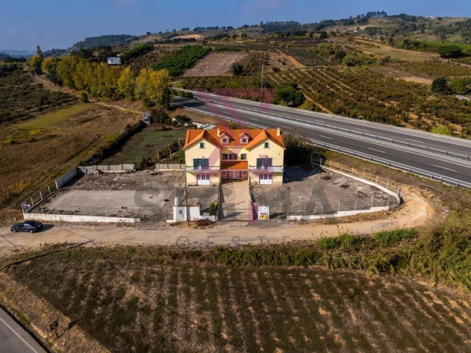 Moradia T3 para Venda em Roliça Foto 16