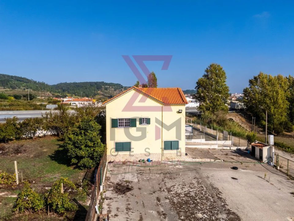 Moradia T3 para Venda em Roliça Foto 7