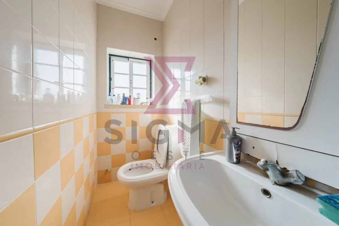 Moradia T3 para Venda em Roliça Foto 25