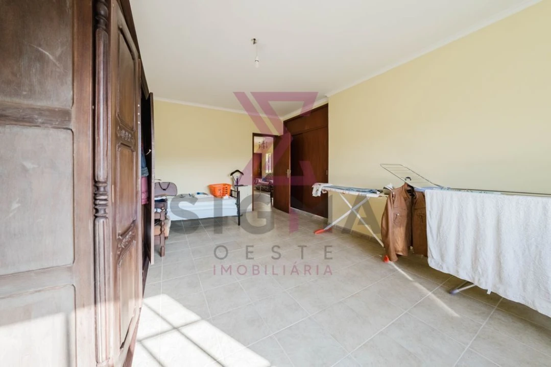 Moradia T3 para Venda em Roliça Foto 23