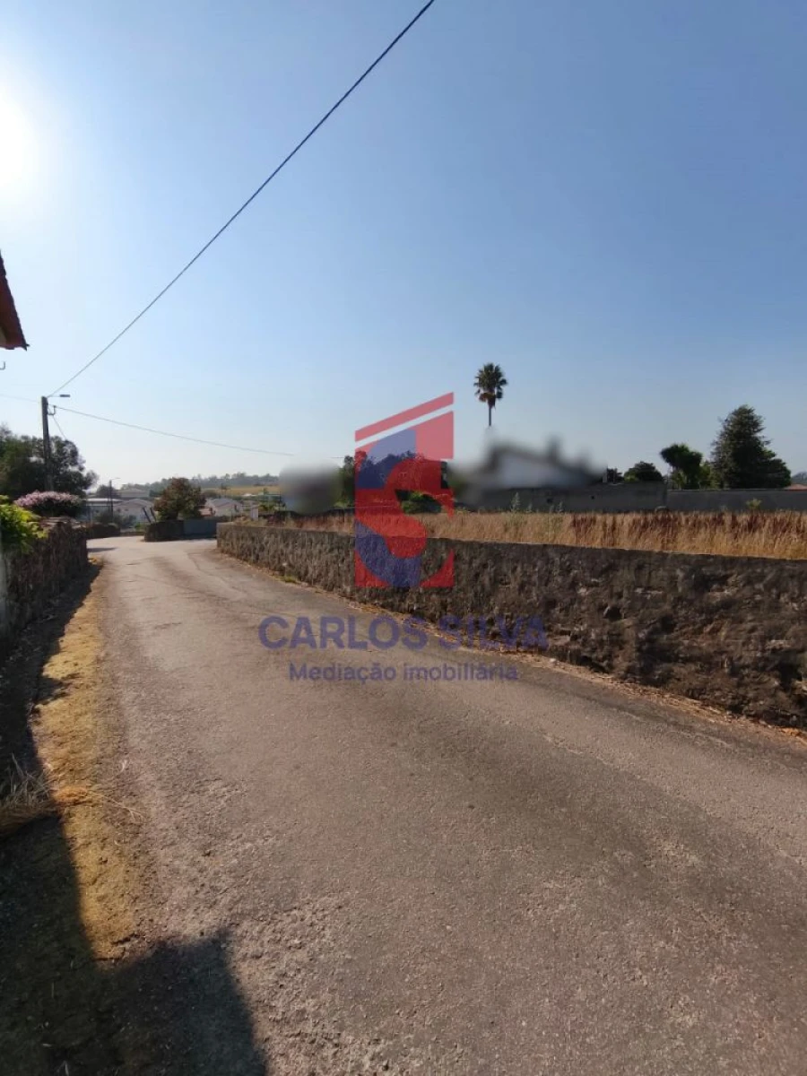 Terreno para Venda em Gondifelos, Cavalões e Outiz Foto 5