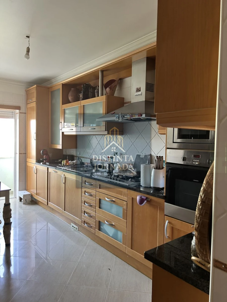 Apartamento T3 para Venda em Alcochete Foto 3