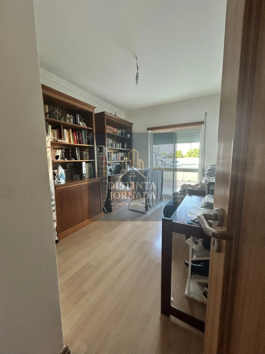 Apartamento T3 para Venda em Alcochete Foto 7