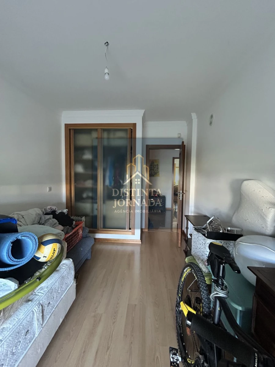 Apartamento T3 para Venda em Alcochete Foto 9