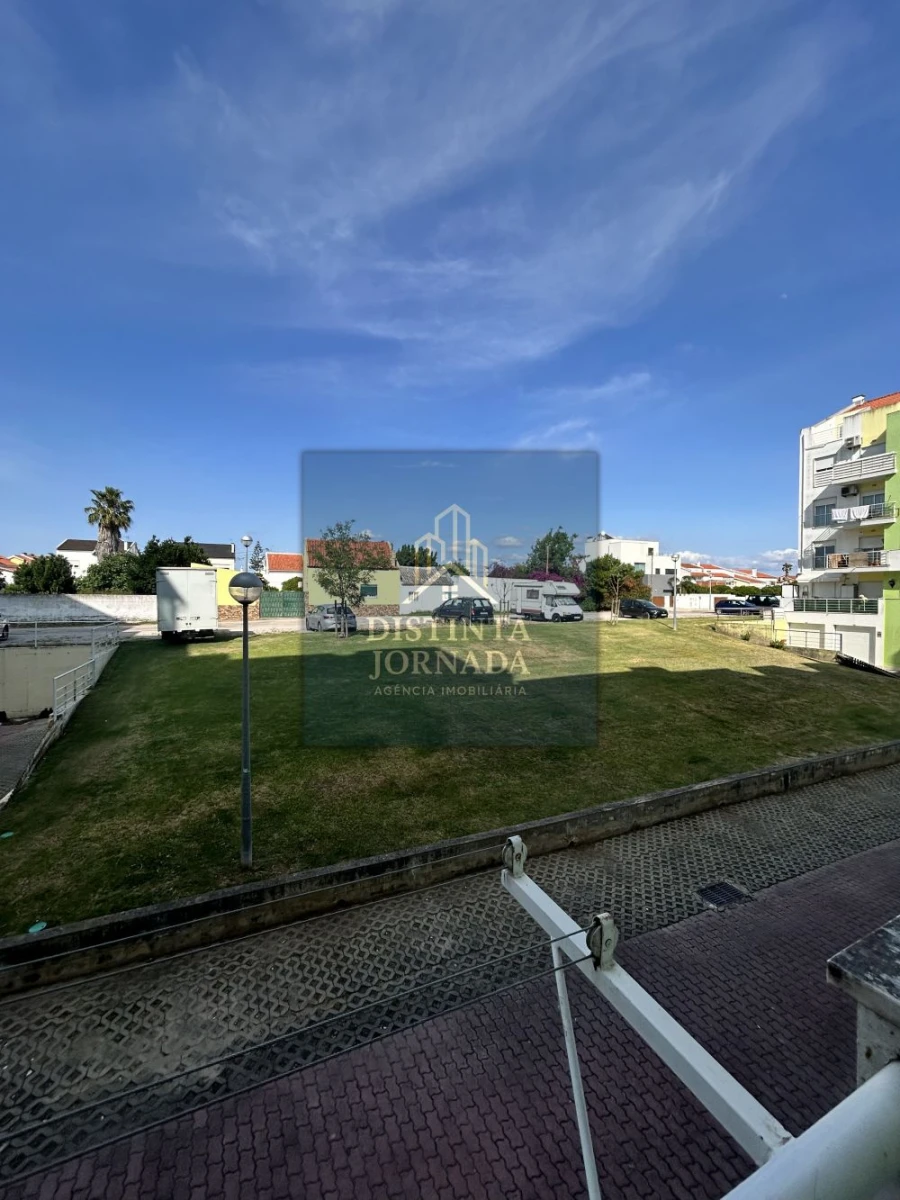 Apartamento T3 para Venda em Alcochete Foto 2