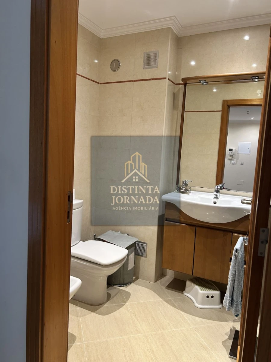 Apartamento T3 para Venda em Alcochete Foto 12