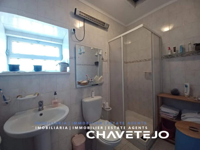 Moradia T4 para Venda em Madalena e Beselga Foto 7