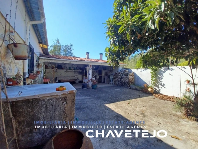 Moradia T4 para Venda em Madalena e Beselga Foto 28