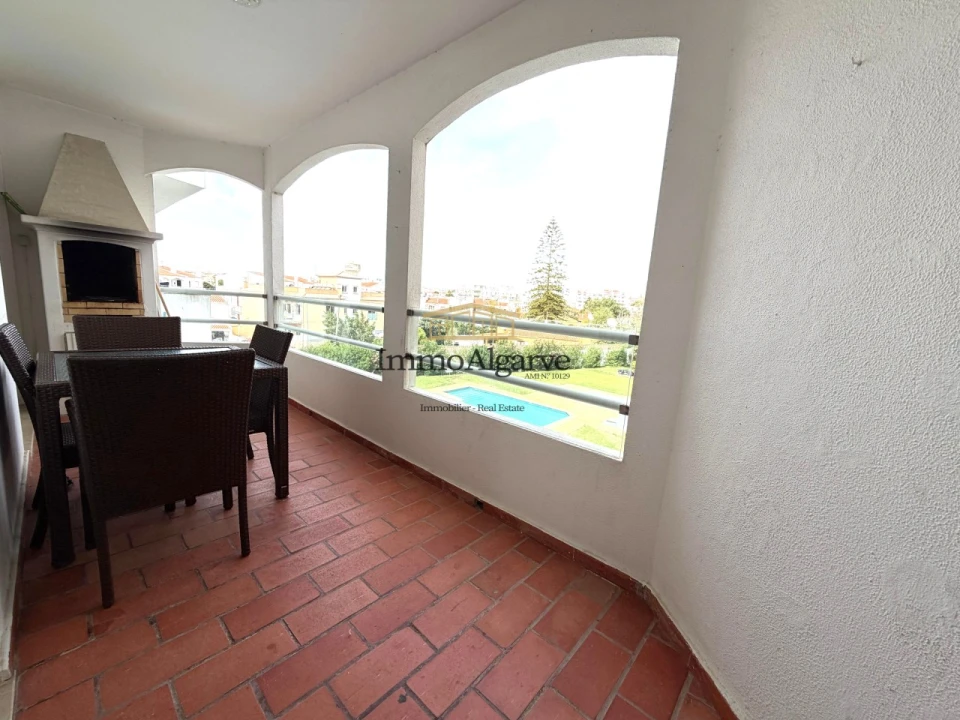 Apartamento T4 para Venda em Albufeira e Olhos de Água Foto 12