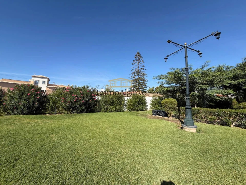 Apartamento T4 para Venda em Albufeira e Olhos de Água Foto 38