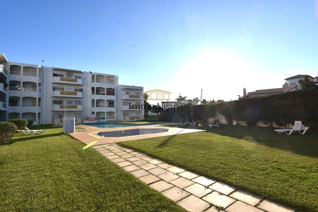 Apartamento T2 para Venda em Albufeira e Olhos de Água Foto 23