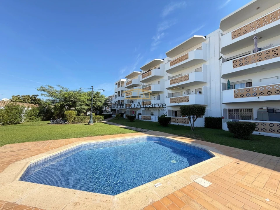 Apartamento T2 para Venda em Albufeira e Olhos de Água Foto 29