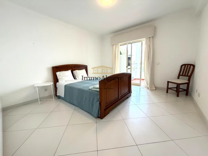 Apartamento T2 para Venda em Albufeira e Olhos de Água Foto 16