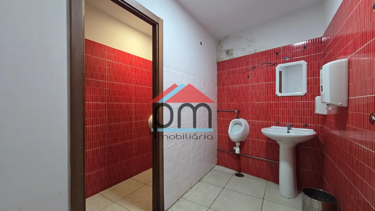 Loja para Venda em Monção e Troviscoso Foto 9